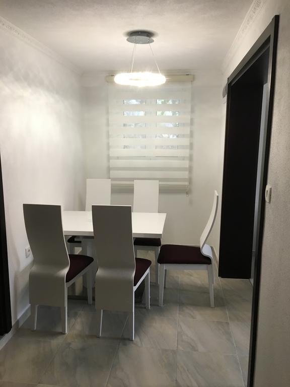 Apartment Apollo Kotor Eksteriør bilde
